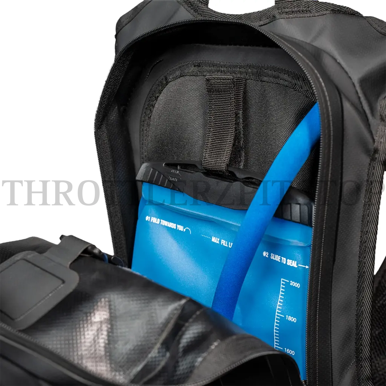 RAIDA DRYPORTER HYDRATION BAG : BLACK - Image 3