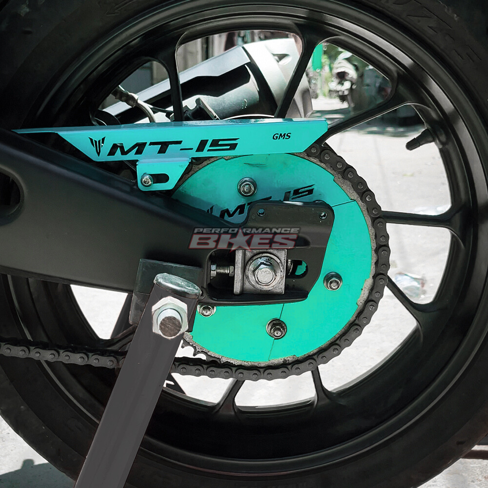 MT15 CHAIN SPROCKET COVER