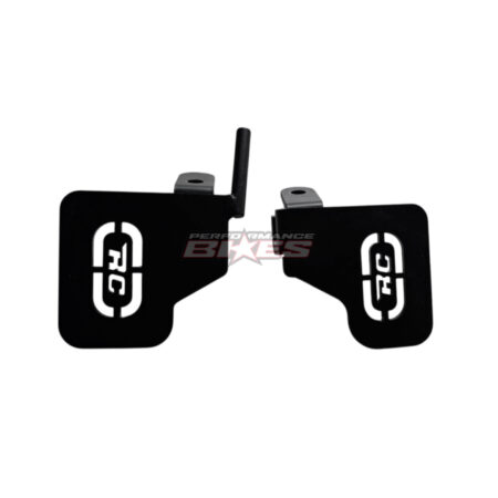 TRIUMPH D/SIDE FOOT REST 182Y