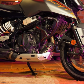 LEGUNDARY KTM DUKE 390 VAMBRACE SUMP GUARD : BLACK/SILVER
